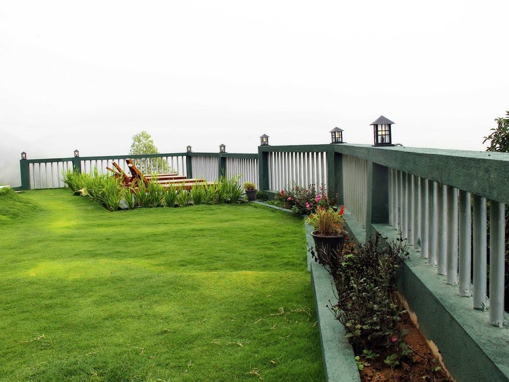 The View Ella Hotel Exterior photo
