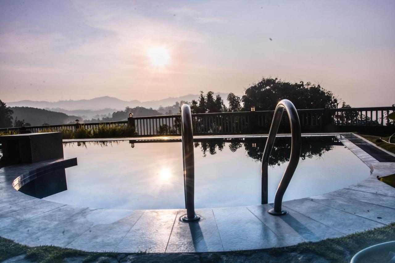 The View Ella Hotel Exterior photo